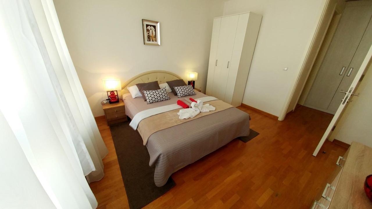 Apartments Belville Lux เบลเกรด ภายนอก รูปภาพ
