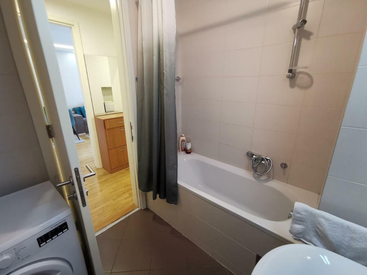 Apartments Belville Lux เบลเกรด ภายนอก รูปภาพ